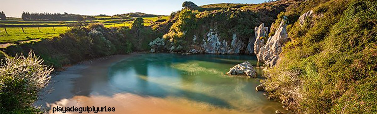 playa de gulpiyuri